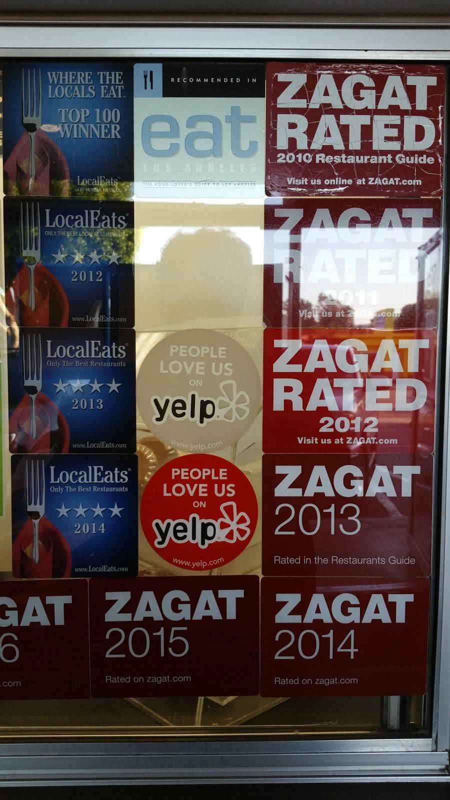 Phillips Bar-B-Que | restaurant | 1517 Centinela Ave, Inglewood, CA 90302, USA | 3104127135 OR +1 310-412-7135