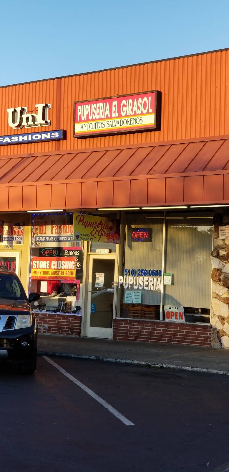 Pupuseria El Girasol | restaurant | 18200 Hesperian Blvd, San Lorenzo, CA 94580, USA | 5102580648 OR +1 510-258-0648