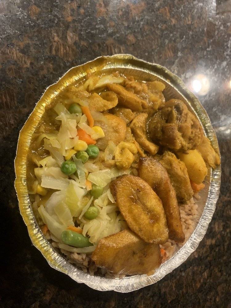 Di Jamaican DocBird | restaurant | 3135 NY-112, Medford, NY 11763, USA | 6318466800 OR +1 631-846-6800