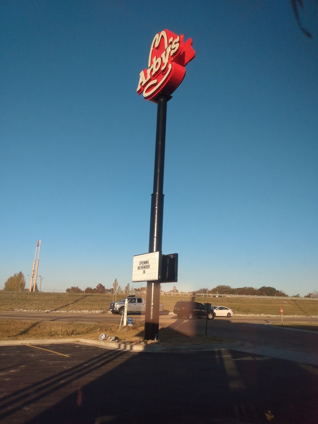 Arbys | meal takeaway | 3226 I-55, Service Rd North, Marion, AR 72364, USA | 8707398505 OR +1 870-739-8505
