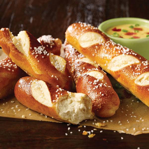 TGI Fridays | restaurant | 3719 Stone Creek Blvd, Cincinnati, OH 45251, USA | 5132452600 OR +1 513-245-2600