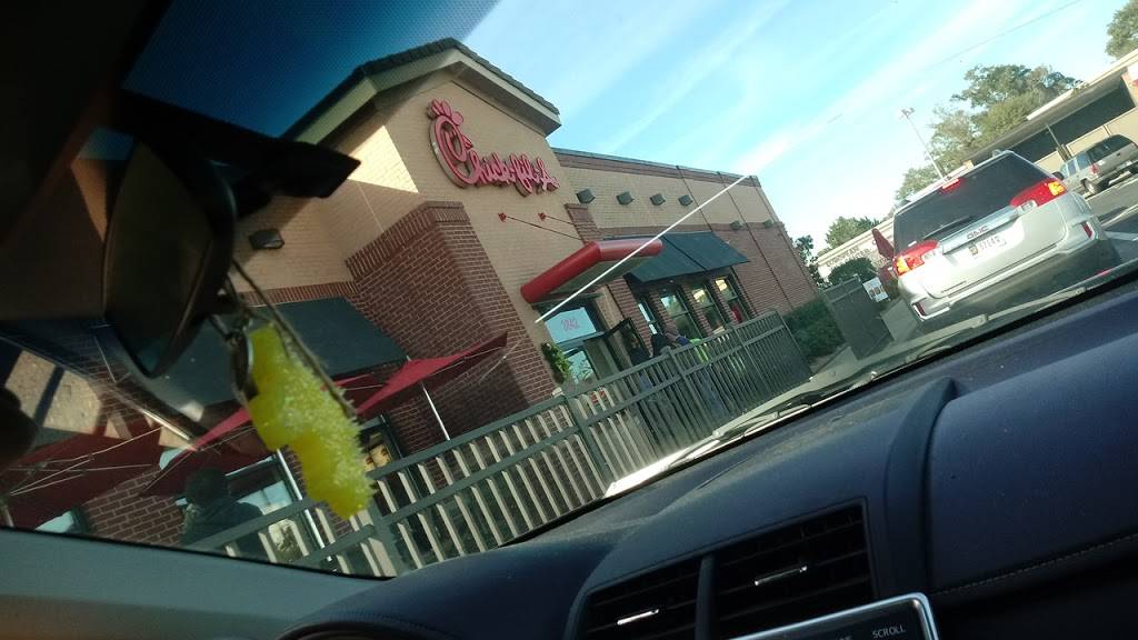 Chick-fil-A | restaurant | 3842 Promenade Pkwy, DIberville, MS 39540, USA | 2283921892 OR +1 228-392-1892