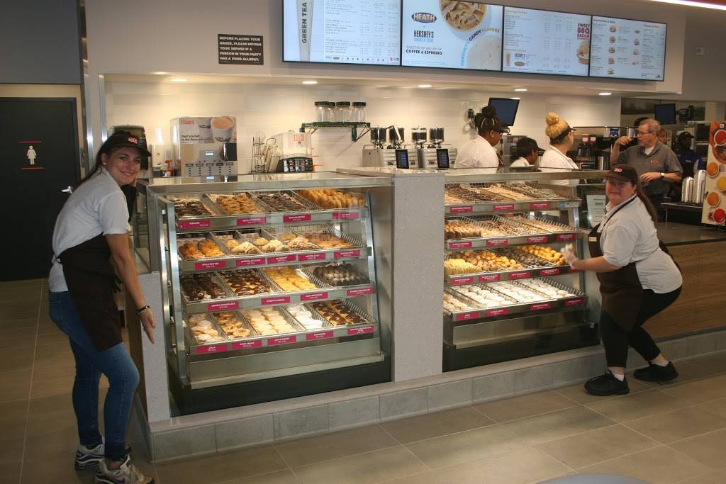 Dunkin | bakery | 8394 Colerain Ave, Cincinnati, OH 45239, USA | 5132462013 OR +1 513-246-2013