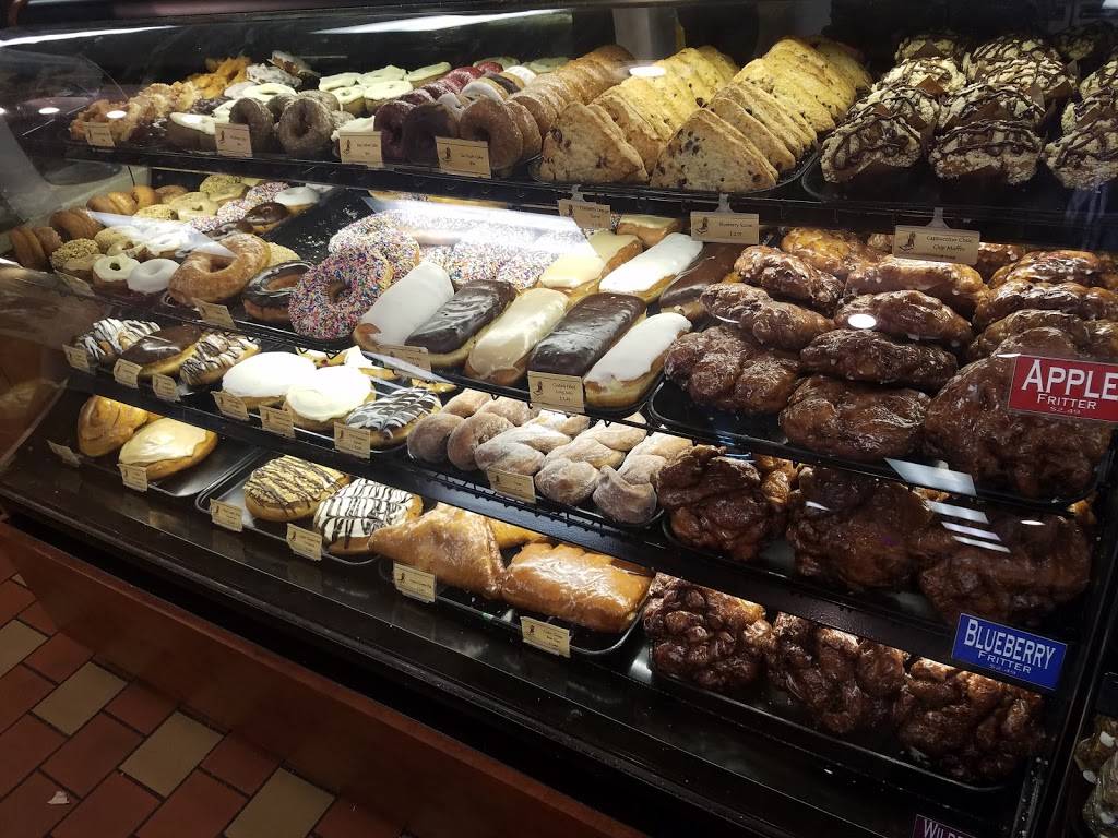 Perkins Restaurant & Bakery | restaurant | N6209 Oasis Rd, Black River Falls, WI 54615, USA | 7152842223 OR +1 715-284-2223