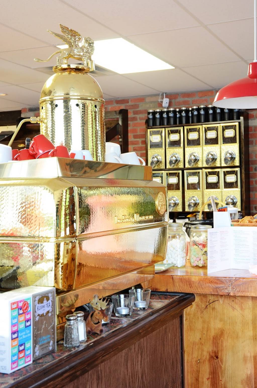 Boulangerie Lazio | bakery | 1290 Bd des Seigneurs, Terrebonne, QC J6W 4Z1, Canada | 4504719830 OR +1 450-471-9830