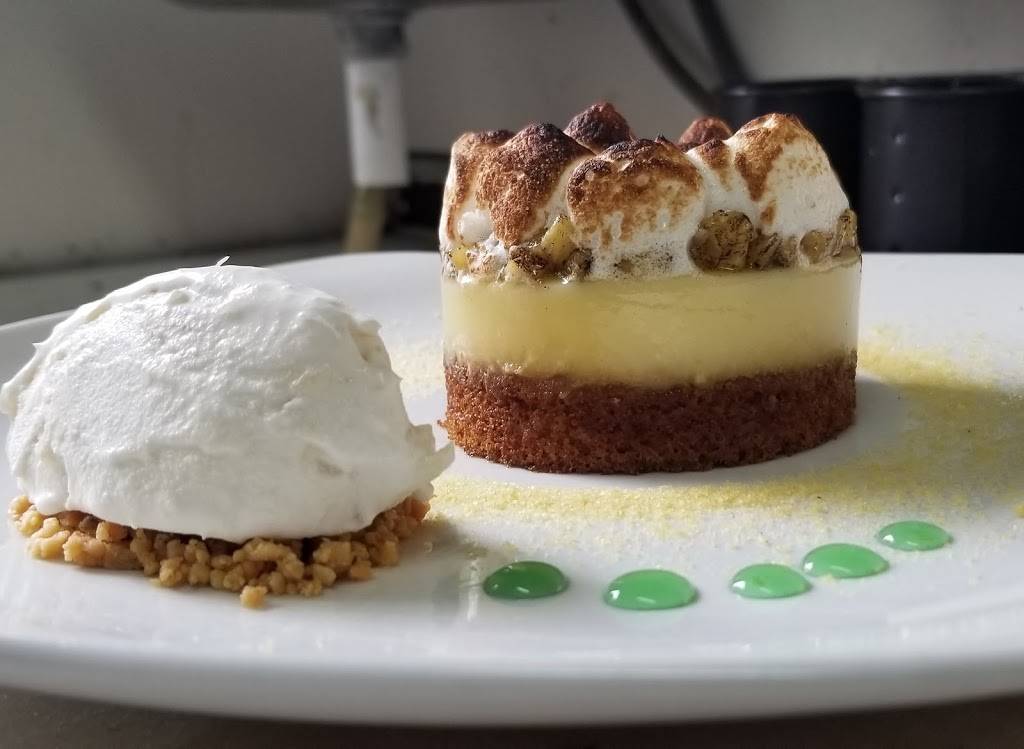 Front Porch & Barts Tavern | restaurant | 5924 N Florida Ave, Tampa, FL 33604, USA | 8132375511 OR +1 813-237-5511