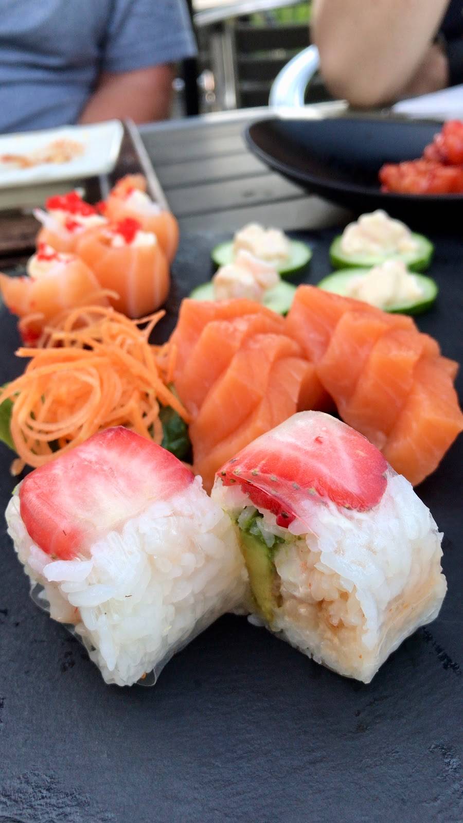 Katsu Sushi | restaurant | 5986 Boulevard Cousineau, Saint-Hubert, QC J3Y 3K7, Canada | 4504458988 OR +1 450-445-8988