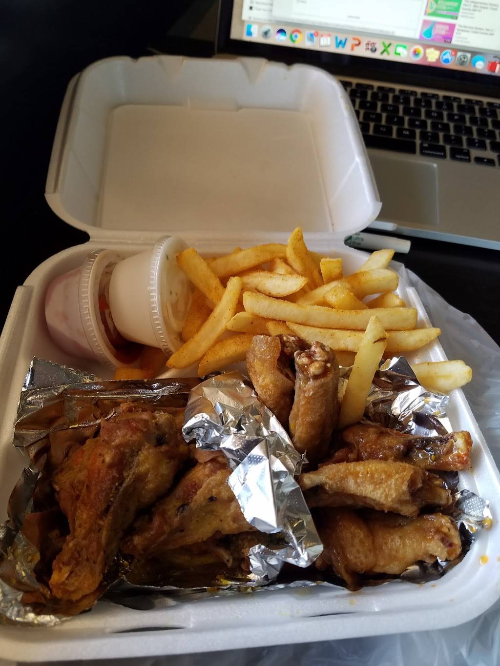 Hotlanta | restaurant | 3950 Pierce St # B, Riverside, CA 92505, USA | 9513527390 OR +1 951-352-7390