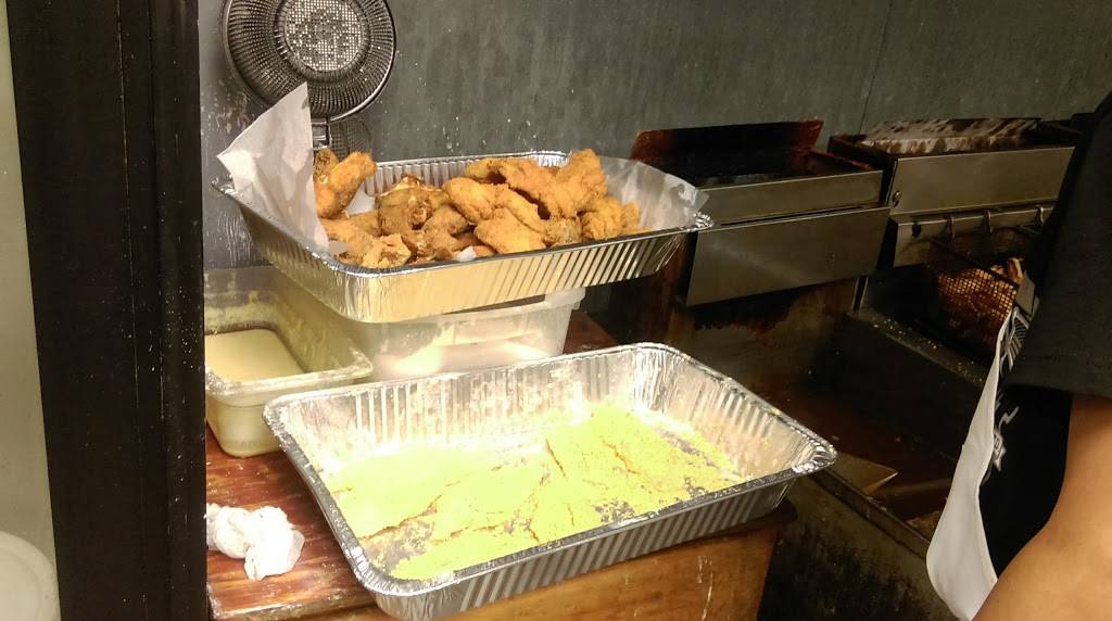 Don Don Hot Wings | restaurant | 2741 Bartlett Blvd, Memphis, TN 38134, USA | 9019370096 OR +1 901-937-0096