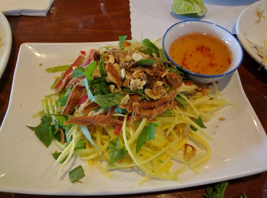 Soc Trang Restaurant | restaurant | 14541 Brookhurst St, Westminster, CA 92683, USA | 7148844503 OR +1 714-884-4503