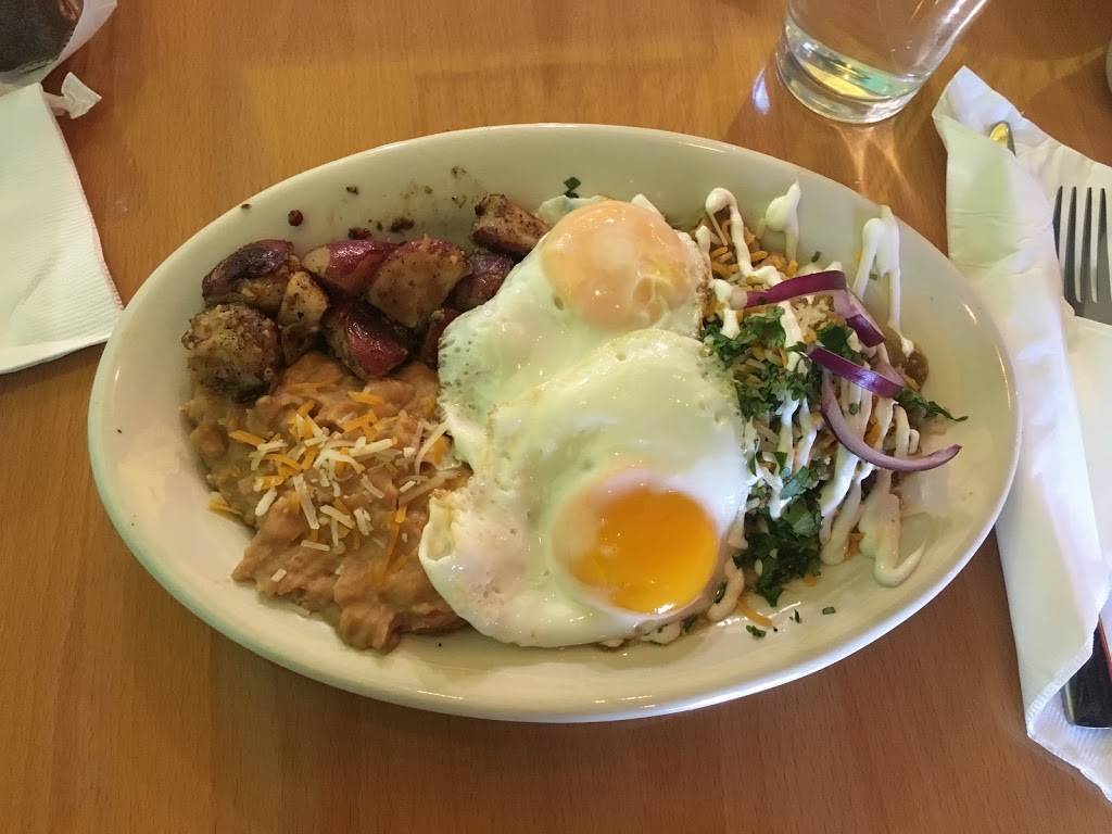 Mamma Chilli | restaurant | 15614 Huebner Rd #118, San Antonio, TX 78248, USA | 2104932184 OR +1 210-493-2184