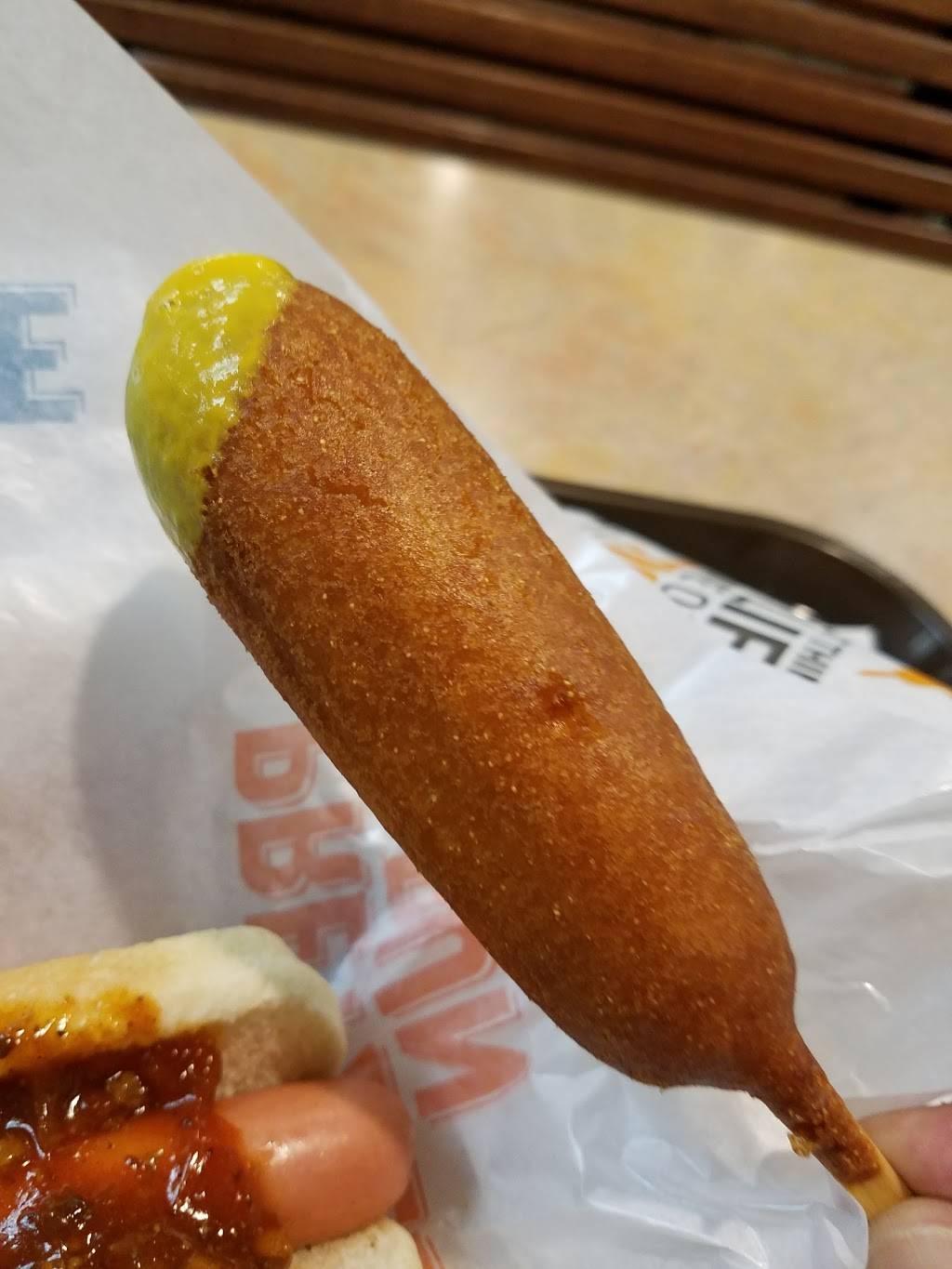 Wienerschnitzel | restaurant | 9419 Central Ave, Montclair, CA 91763, USA | 9096269042 OR +1 909-626-9042