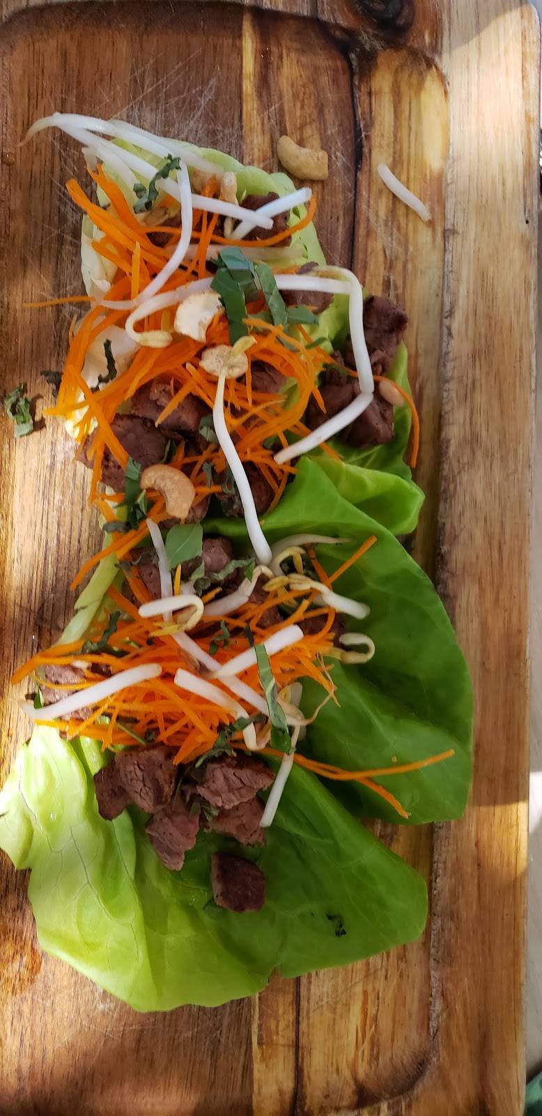 Avocado Grill | restaurant | 11701 Lake Victoria Gardens Ave #4105, Palm Beach Gardens, FL 33410, USA | 5617662430 OR +1 561-766-2430