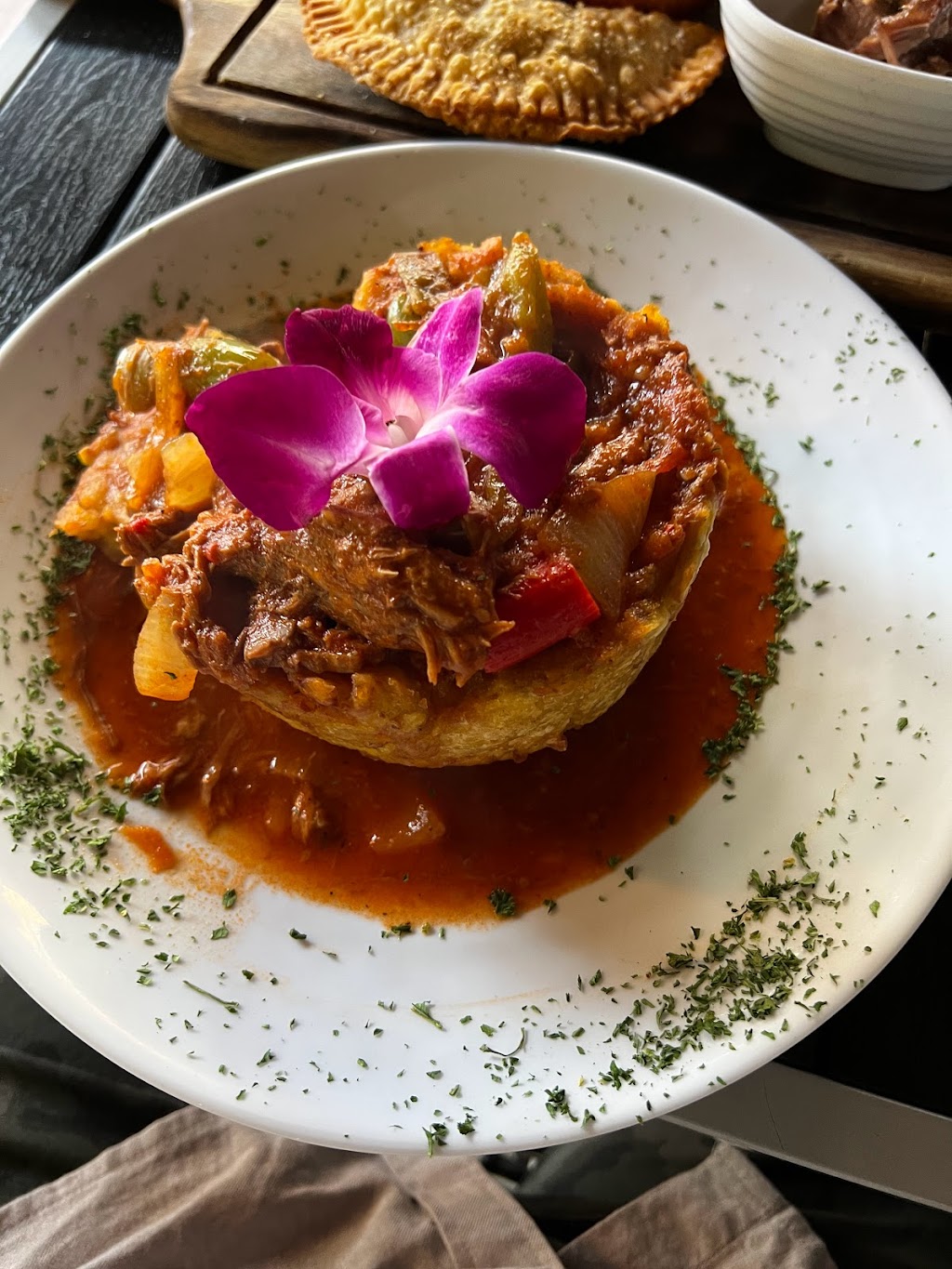 Mojitos | restaurant | 233 N Maclay Ave Unit A, San Fernando, CA 91340, USA | 8186390339 OR +1 818-639-0339