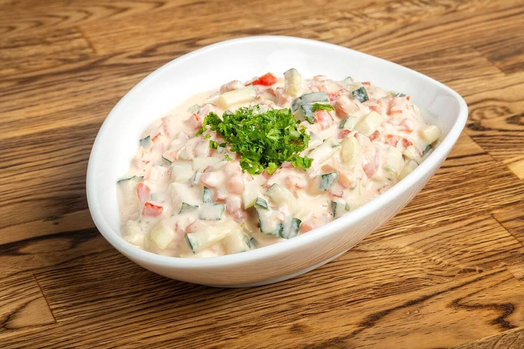 Crave Kabob | restaurant | 7240 Niles Center Rd, Skokie, IL 60077, USA | 8473937111 OR +1 847-393-7111