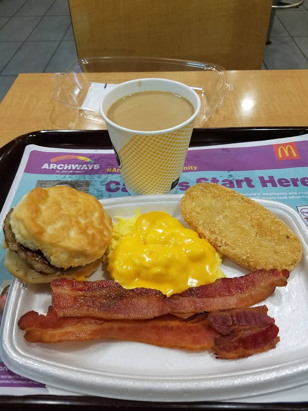 McDonalds | cafe | 375 US-52, Moncks Corner, SC 29461, USA | 8437618763 OR +1 843-761-8763