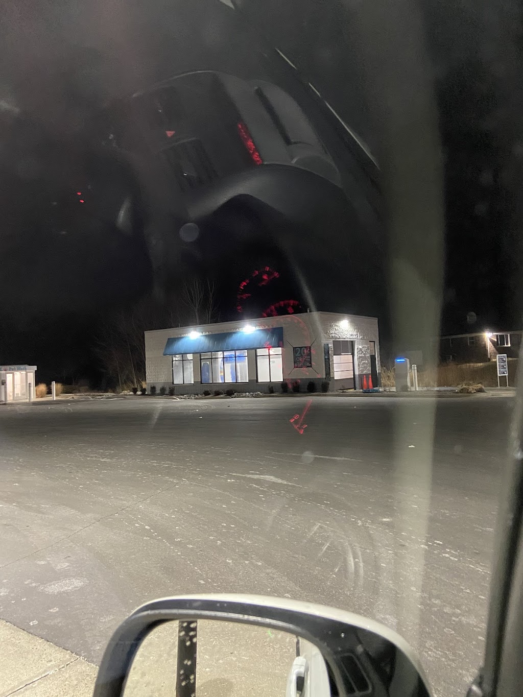 Family Express | restaurant | 5964 W Broadway, McCordsville, IN 46055, USA | 3173353090 OR +1 317-335-3090