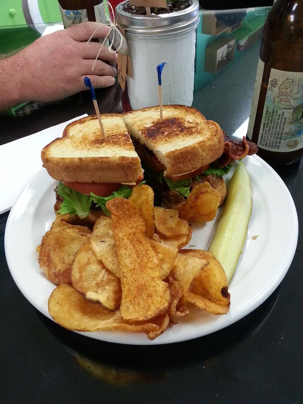 Pine Valley Market | restaurant | 3520 S College Rd, Wilmington, NC 28412, USA | 9103503663 OR +1 910-350-3663