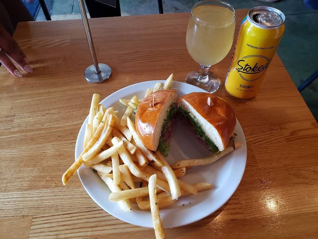 The Golden State | restaurant | 426 N Fairfax Ave, Los Angeles, CA 90036, USA | 3237828331 OR +1 323-782-8331