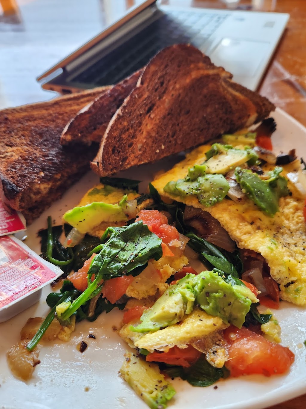 The Daily Grind | cafe | 236 S Central Ave, Marshfield, WI 54449, USA | 7153876607 OR +1 715-387-6607