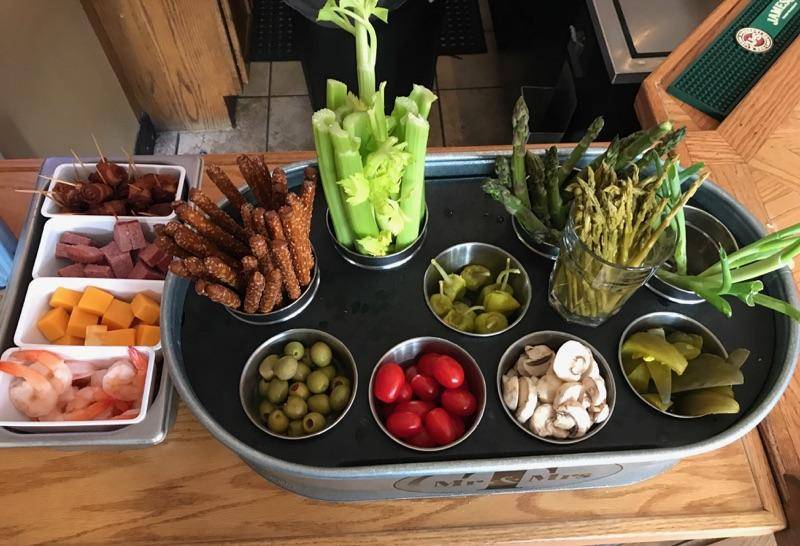 Steves Belgrade | restaurant | 2431 16th St, Moline, IL 61265, USA | 3097976195 OR +1 309-797-6195