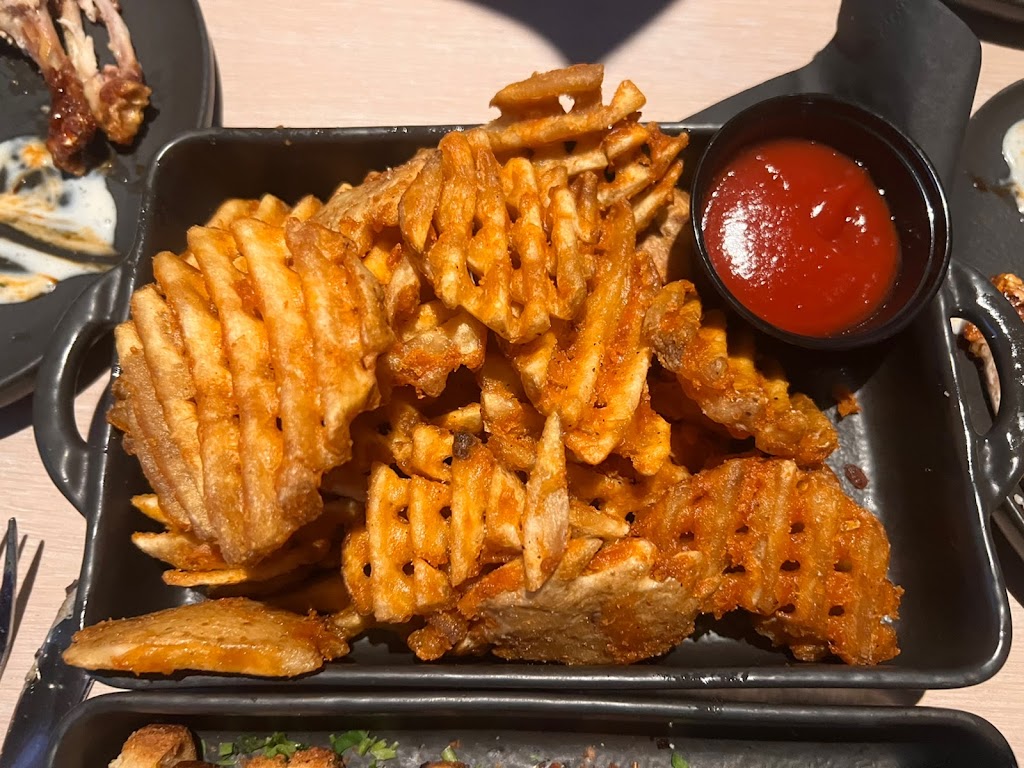 3rd Base LA | restaurant | 1562 N Cahuenga Blvd, Los Angeles, CA 90028, USA | 3236457470 OR +1 323-645-7470