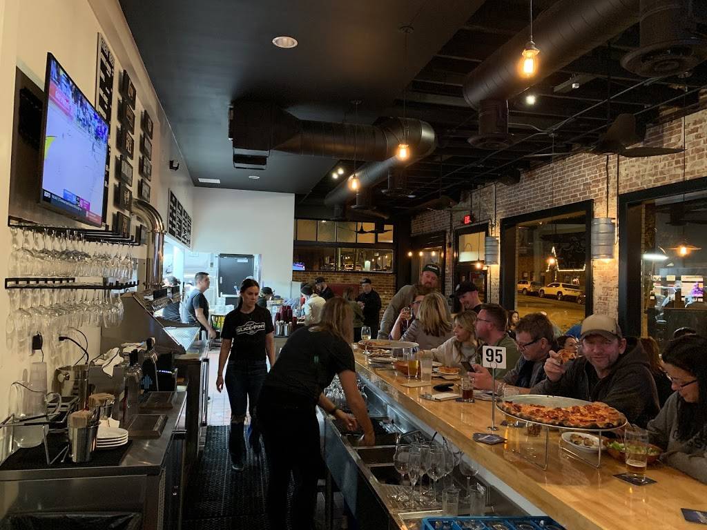 The Slice & Pint | restaurant | 130 West E Grand Ave, El Segundo, CA 90245, USA | 3106488479 OR +1 310-648-8479