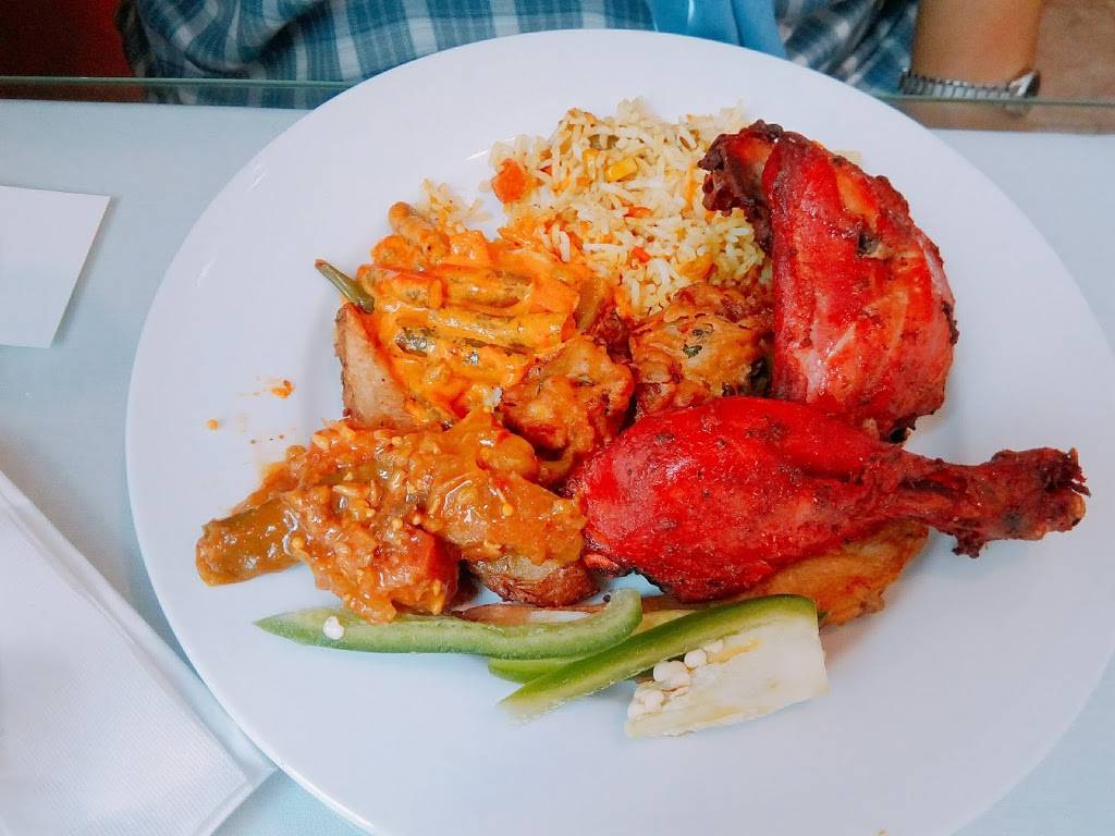 Taste of India | restaurant | 316 E 4th St, Bloomington, IN 47408, USA | 8123331399 OR +1 812-333-1399