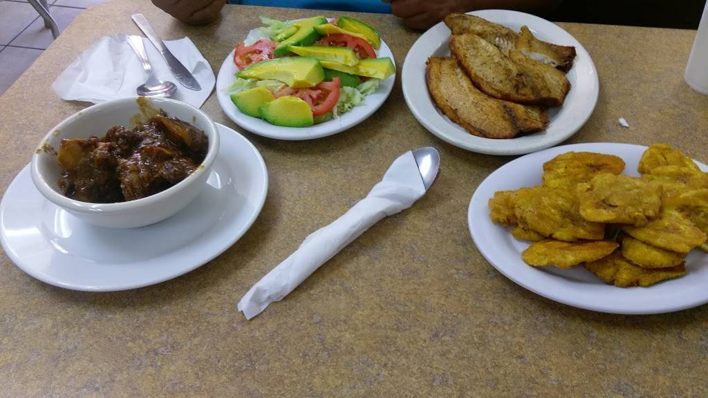 Quisqueya Luncheonette | restaurant | 259 Madison Ave, Perth Amboy, NJ 08861, USA | 7324421550 OR +1 732-442-1550