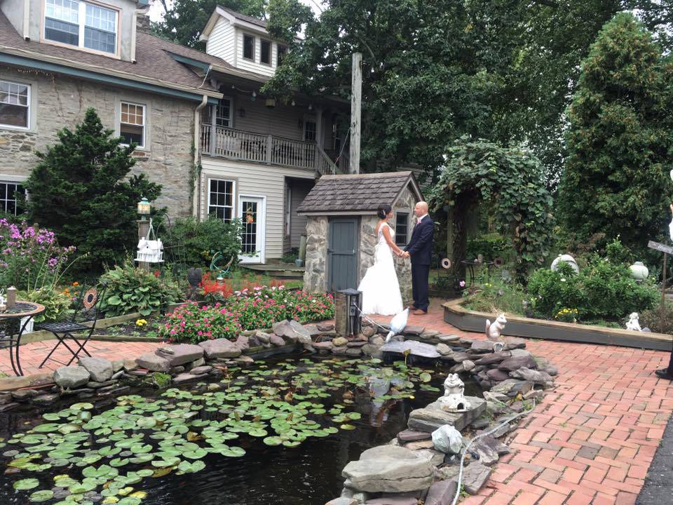 Neshaminy Creekside Inn | restaurant | 1031 Totem Rd, Bensalem, PA 19020, USA | 2152006128 OR +1 215-200-6128