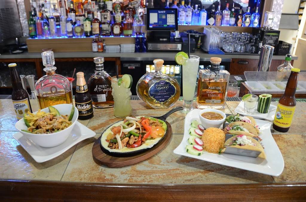 Loco Mexican Restaurant and Cantina | restaurant | 2205 N Delaware St #105, Indianapolis, IN 46205, USA | 3174193700 OR +1 317-419-3700