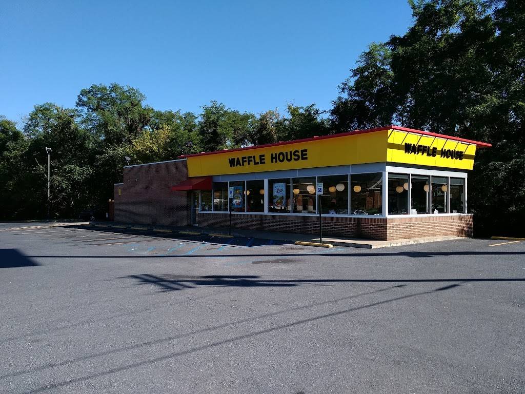 Waffle House | meal takeaway | 1807 Edwin Miller Blvd, Martinsburg, WV 25404, USA | 3042626637 OR +1 304-262-6637