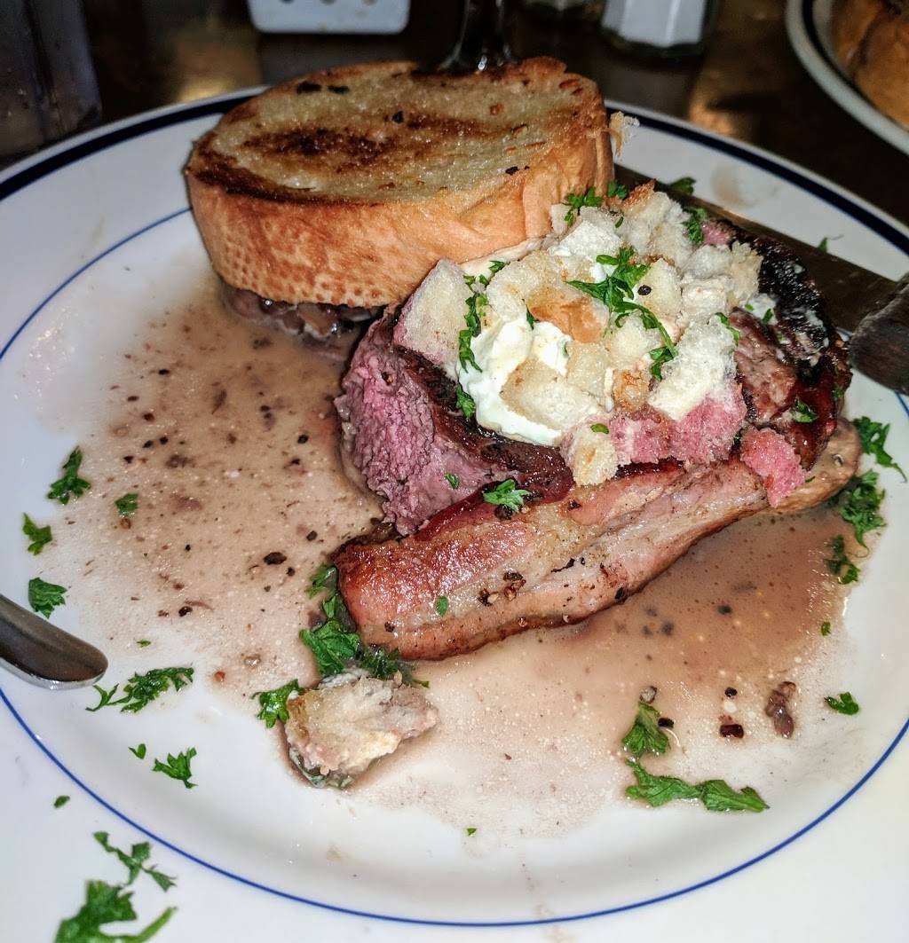 C J Papadops | restaurant | 551 Briar Thicket Rd, Bybee, TN 37713, USA | 4236254787 OR +1 423-625-4787