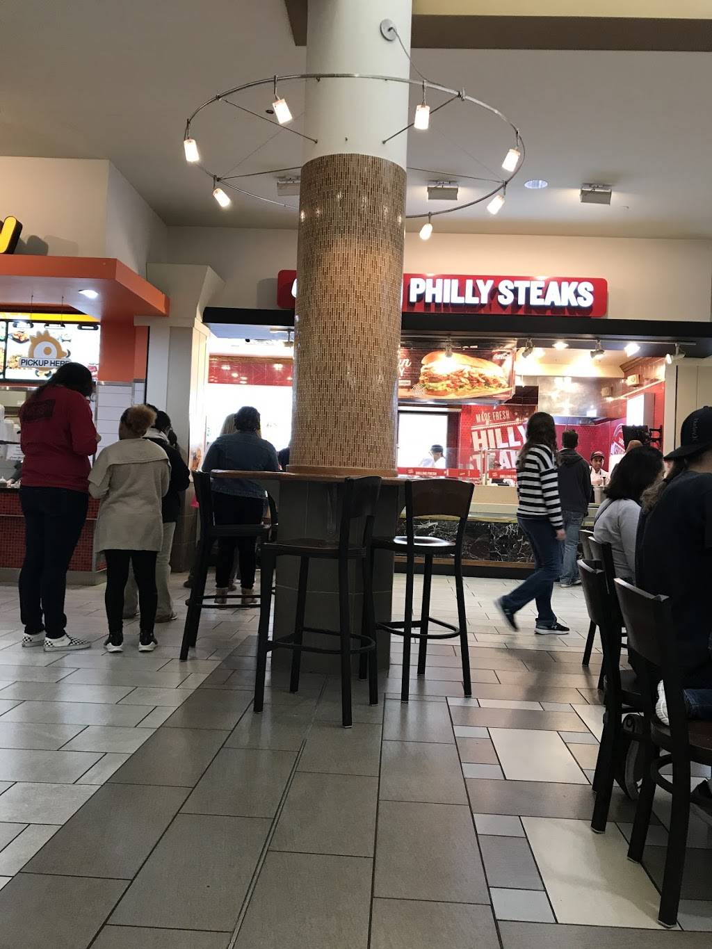 Charleys Philly Steaks | restaurant | 11523 W 95th St, Overland Park, KS 66214, USA | 9134922600 OR +1 913-492-2600