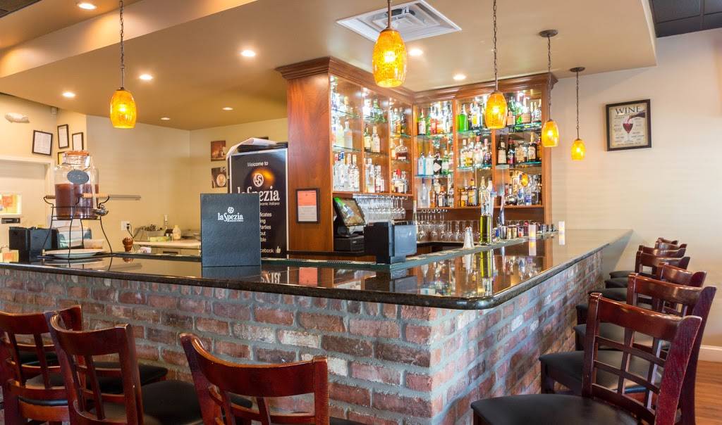 La Spezia | restaurant | 400 Glen Cove Ave, Sea Cliff, NY 11579, USA | 5168014155 OR +1 516-801-4155
