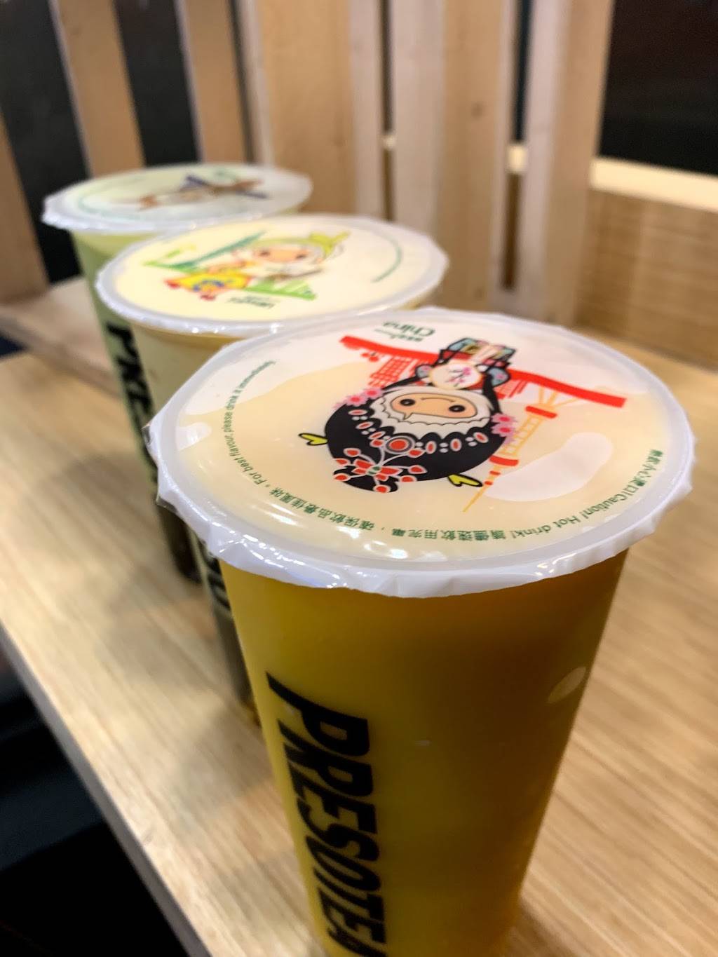 鮮茶道 Presotea Bubble Tea | restaurant | 2185 Wyandotte St W, Windsor, ON N9B 1K1, Canada | 2892336688 OR +1 289-233-6688