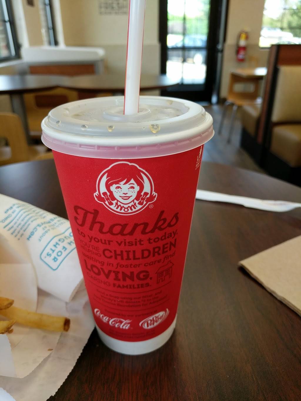 Wendys | restaurant | 660 E Aurora Rd, Macedonia, OH 44056, USA | 3304670686 OR +1 330-467-0686