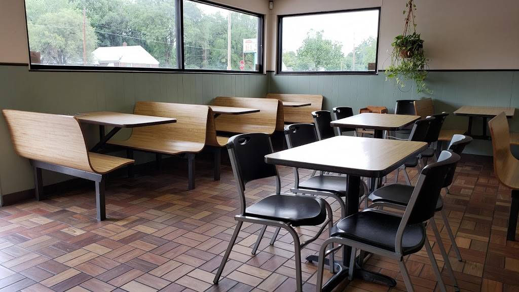 PO Boy | restaurant | 5619 E Lincoln St, Wichita, KS 67218, USA | 3166873737 OR +1 316-687-3737