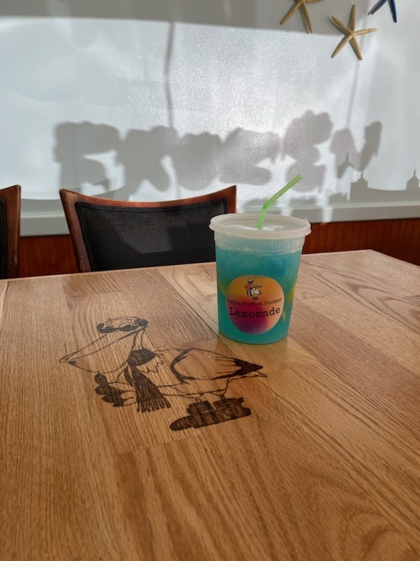 The Frozen Pelican | restaurant | 854 N SR 21, Melrose, FL 32666, USA | 3524753015 OR +1 352-475-3015