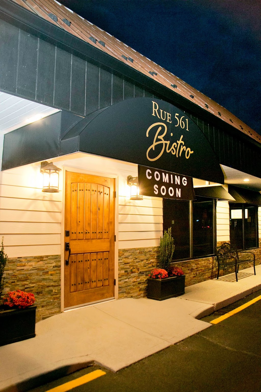 Rue 561 bistro | restaurant | 561 Fischer Blvd, Toms River, NJ 08753, USA | 7325034308 OR +1 732-503-4308