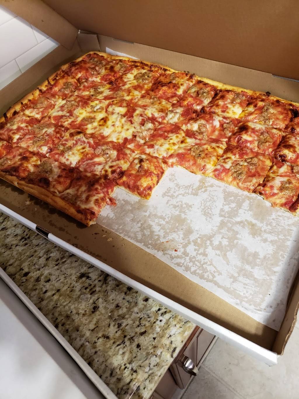 Giuseppes Pizza & Subs | restaurant | 5848 Mayfield Rd, Mayfield Heights, OH 44124, USA | 4404490626 OR +1 440-449-0626