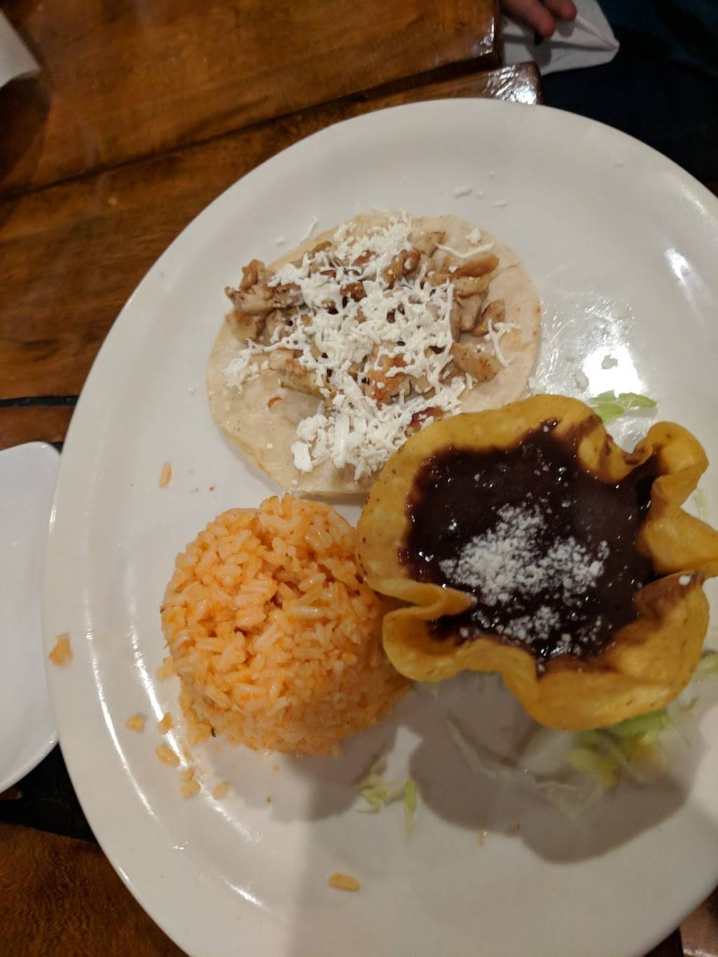 Bandido Mexican Restaurant | restaurant | 84 Washington St, Norwalk, CT 06854, USA | 2033549434 OR +1 203-354-9434