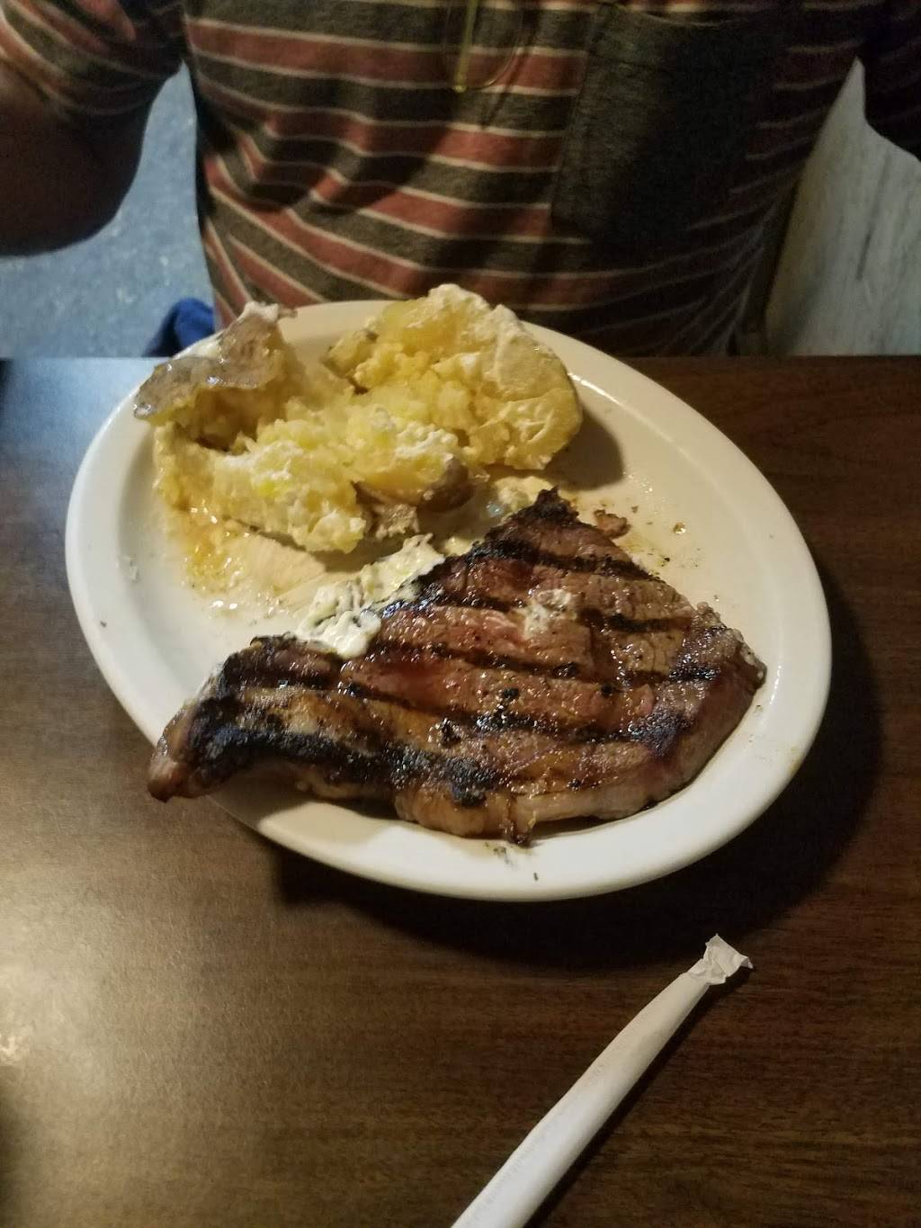 Cowboy Steak House | restaurant | 3080 TN-100, Decaturville, TN 38329, USA | 7318524559 OR +1 731-852-4559
