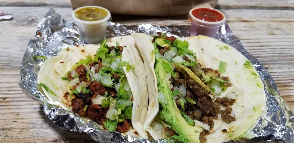 Taqueria La Canaria | restaurant | Airport Blvd &, E 51st St, Austin, TX 78751, USA | 5126622952 OR +1 512-662-2952