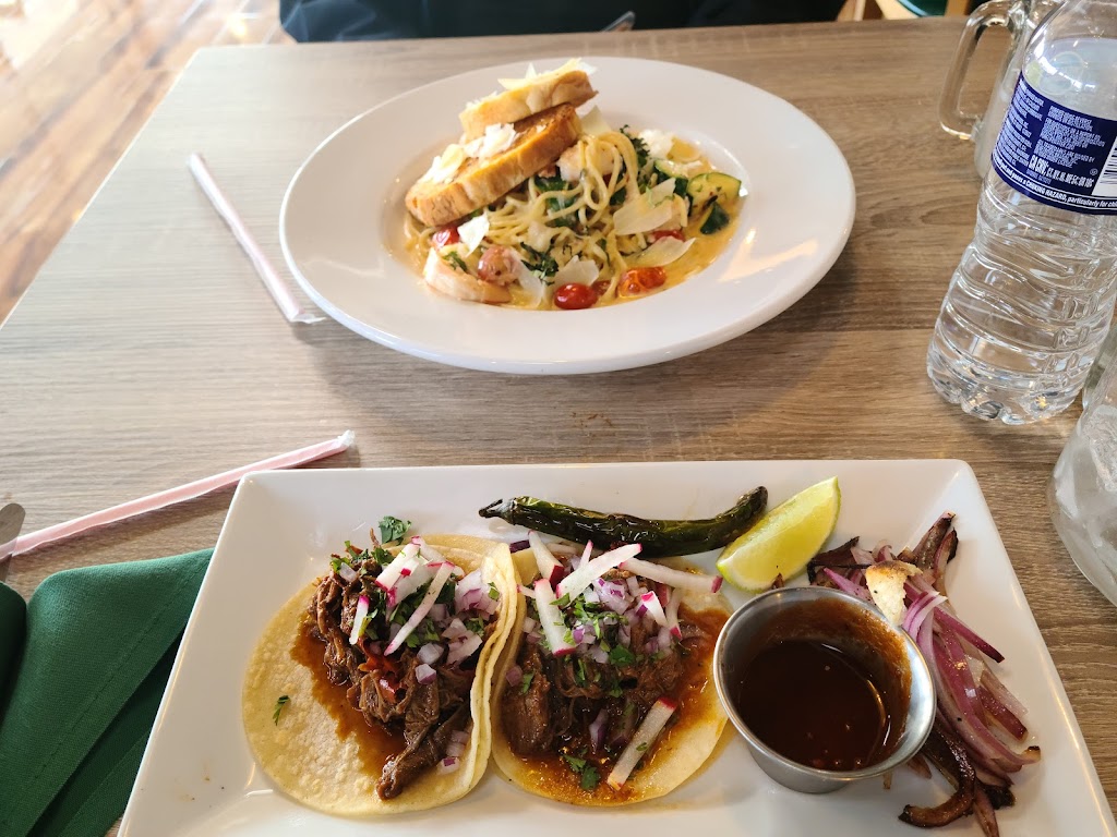 Town And Country Grill & Banquet | restaurant | 1407 Howe Ave, Sacramento, CA 95825, USA | 9162744093 OR +1 916-274-4093