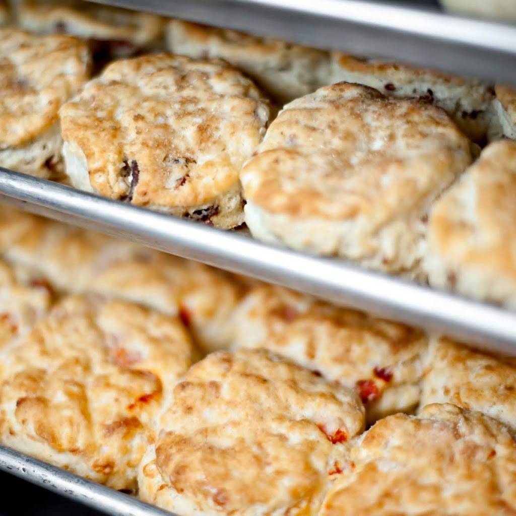 Farm To Fork Catering and Cafe | cafe | 2425 Portland Ave, Louisville, KY 40212, USA | 5023653276 OR +1 502-365-3276