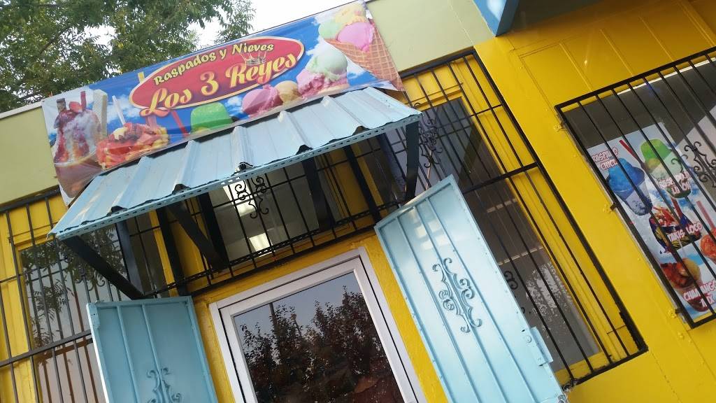 Los 3 Reyes | restaurant | 49 E Olive Ave, Fresno, CA 93728, USA | 5599163504 OR +1 559-916-3504