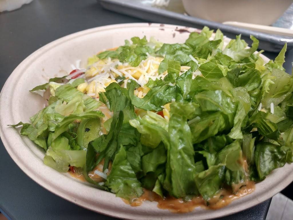 QDOBA Mexican Eats | restaurant | 420 Bergen Town Center Space E8A, Paramus, NJ 07652, USA | 2018454230 OR +1 201-845-4230