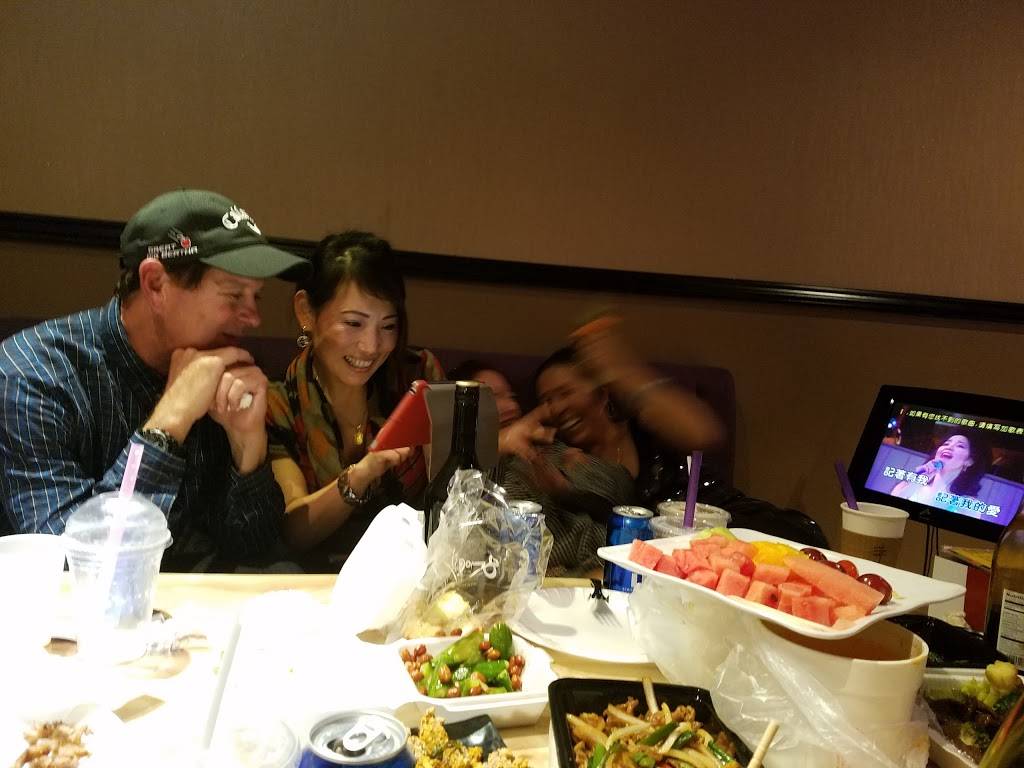 SPOT KTV | restaurant | 7327 Clairemont Mesa Blvd, San Diego, CA 92111, USA | 8582681588 OR +1 858-268-1588