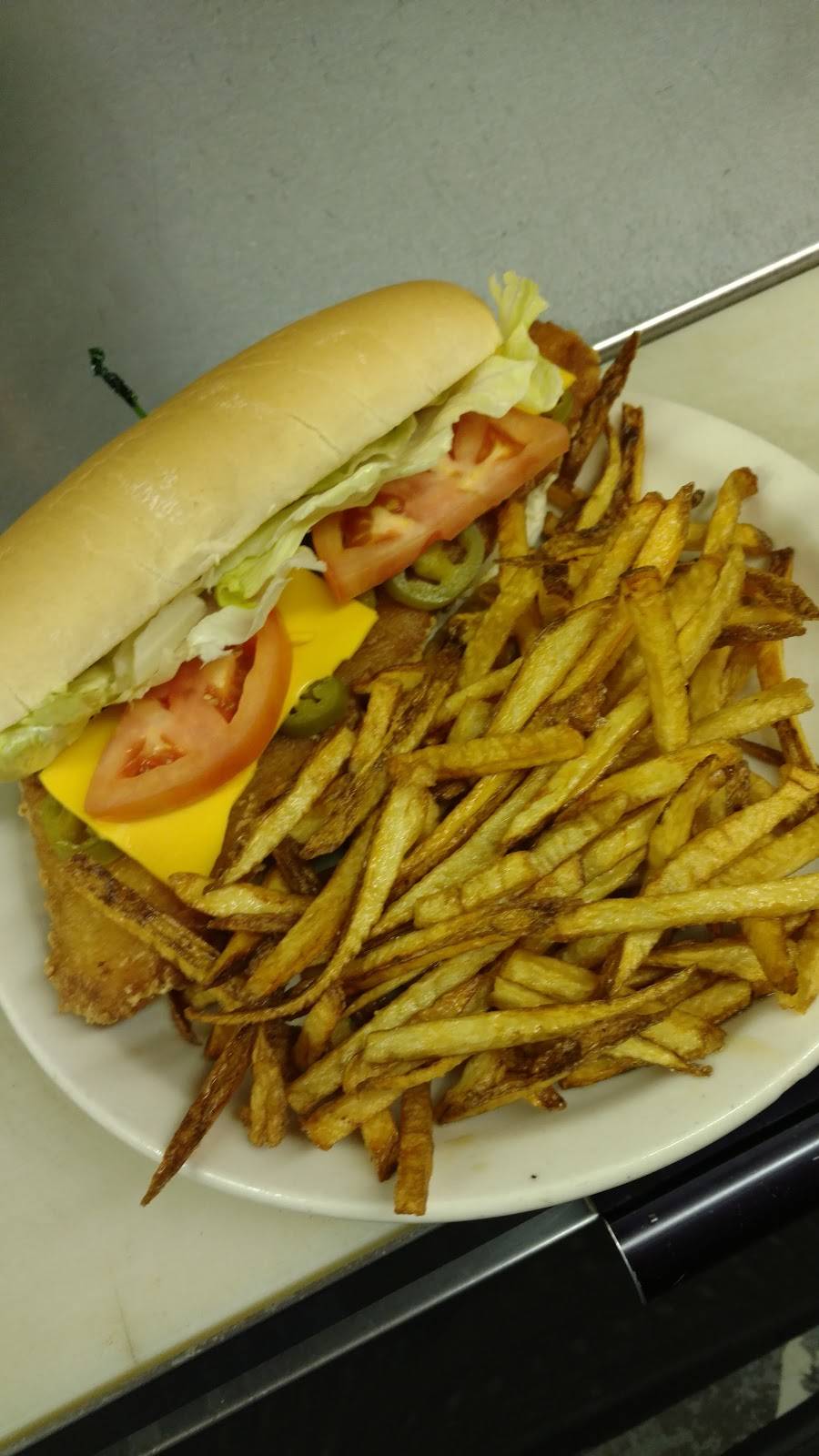 The Shak | restaurant | 14755 Gaskill Dr NE, Alliance, OH 44601, USA | 3308233101 OR +1 330-823-3101